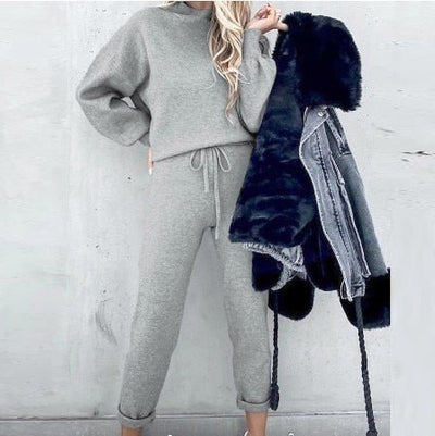 pullover-hosen-set-locker-women-set.jpg