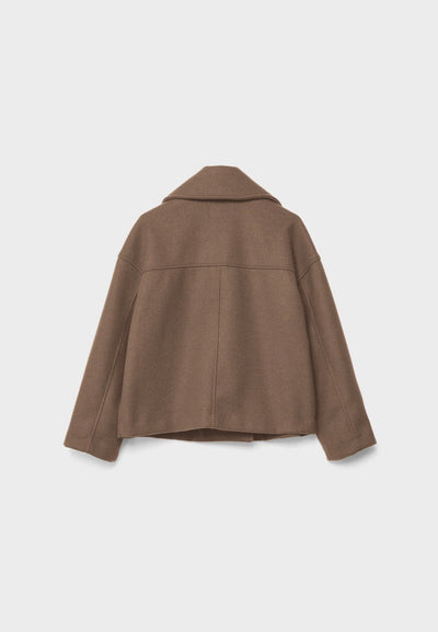 Kurze Jacke mit Doppelreihe und Stehkragen