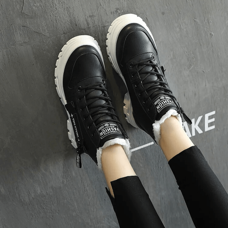 stiefel-futter-profilsohle-women-shoes.jpg