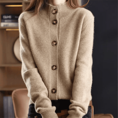 strickcardigan-knoepfe-stehkragen.jpg