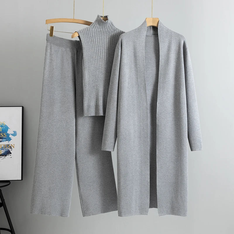 strickset-cardigan-top-hose.jpg